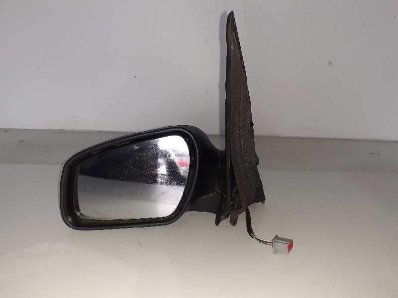RETROVISOR IZQUIERDO 
