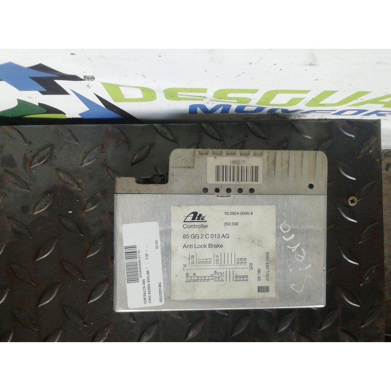 Recambio de centralita abs para ford sierra berlina referencia OEM IAM 85GG2C013AG  
