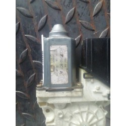 Recambio de motor elevalunas delantero derecho para volkswagen polo (9n1) referencia OEM IAM 6Q2959801A  