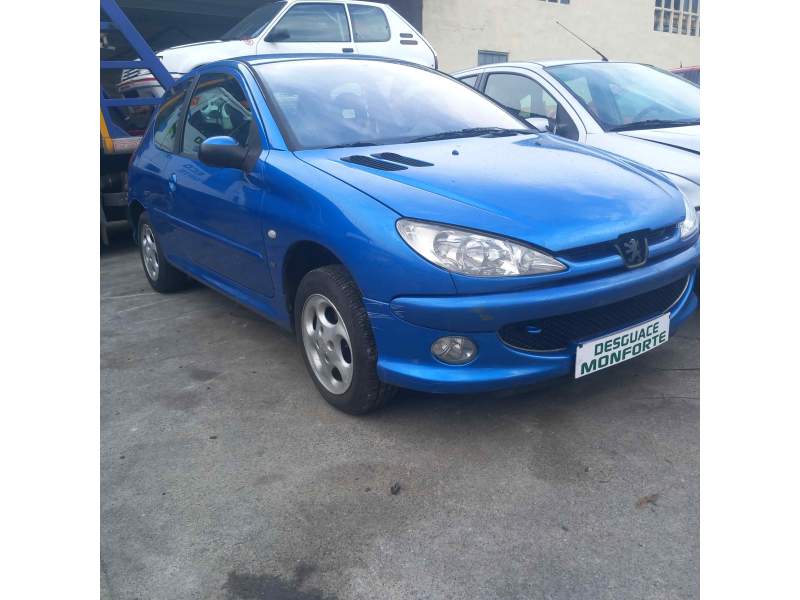 PEUGEOT 206 BERLINA