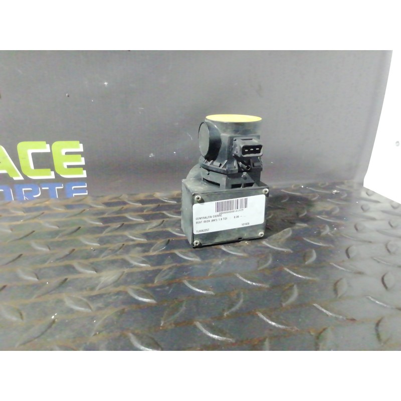 Recambio de centralita cierre para seat ibiza (6k1) 1.9 tdi referencia OEM IAM 1L0862257  