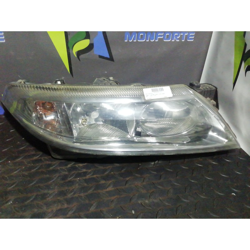 Recambio de faro derecho para renault laguna ii (bg0) 1.9 dci diesel fap referencia OEM IAM 7701048931  