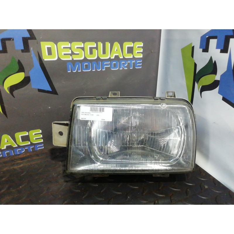 Recambio de faro izquierdo para seat malaga 1.5 cat referencia OEM IAM 96081800 084461102 