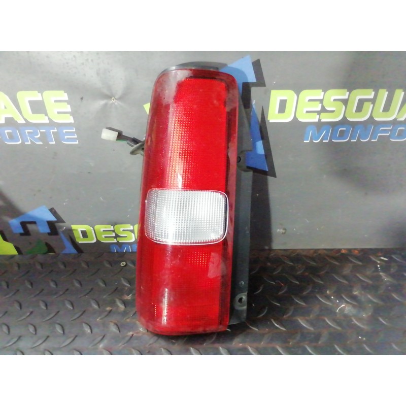 Recambio de piloto trasero izquierdo para suzuki jimny sn (fj) 1.3 16v cat referencia OEM IAM 13232091  