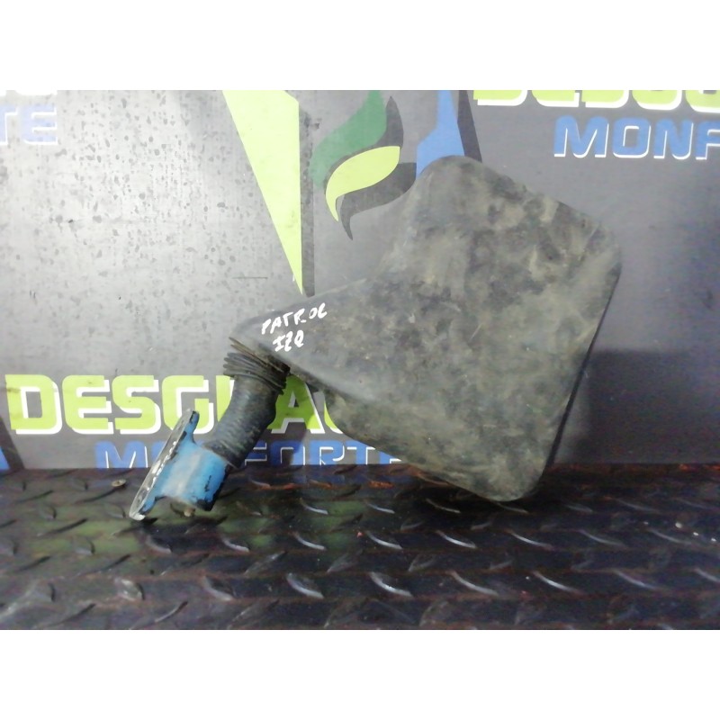 Recambio de retrovisor izquierdo para nissan patrol (k/w160) 2.8 referencia OEM IAM 17601969  