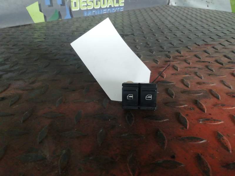 MANDO ELEVALUNAS DELANTERO IZQUIERDO 6J4837461 