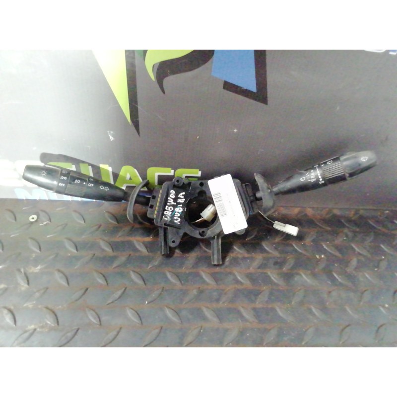 Recambio de mando luces para chevrolet nubira berlina 1.6 cat referencia OEM IAM 9G07H 9G03B 