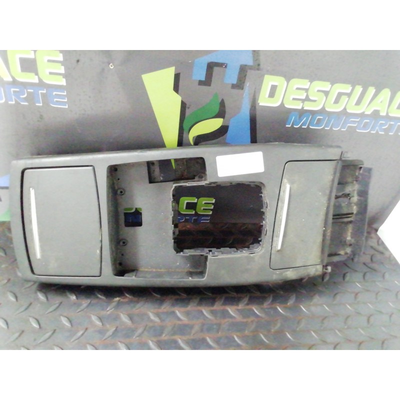 Recambio de cenicero para audi a6 avant (4f2) referencia OEM IAM 4F1864261  
