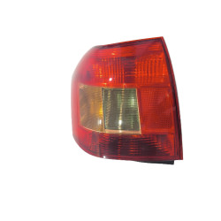 Recambio de piloto trasero derecho para toyota corolla (e12) 1.4 linea terra berlina referencia OEM IAM 8155102150  