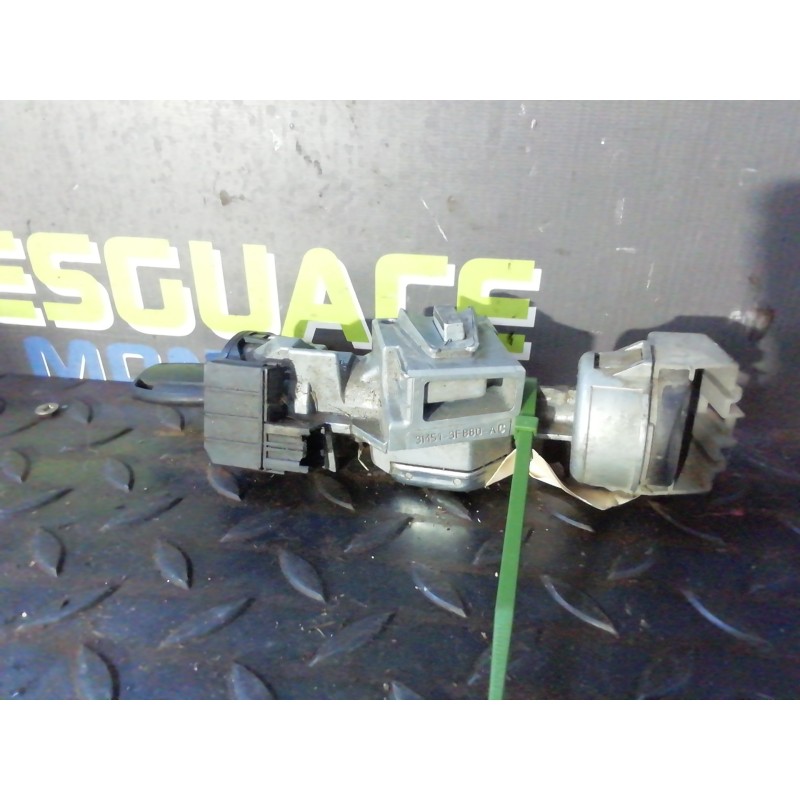 Recambio de antirrobo para ford focus berlina (cap) 1.6 16v cat referencia OEM IAM 3M513F880AC  