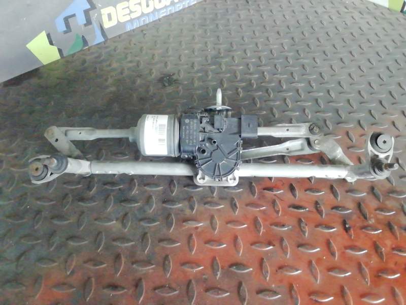 MOTOR LIMPIA DELANTERO 6R1955119 0390241551 6R1955023A