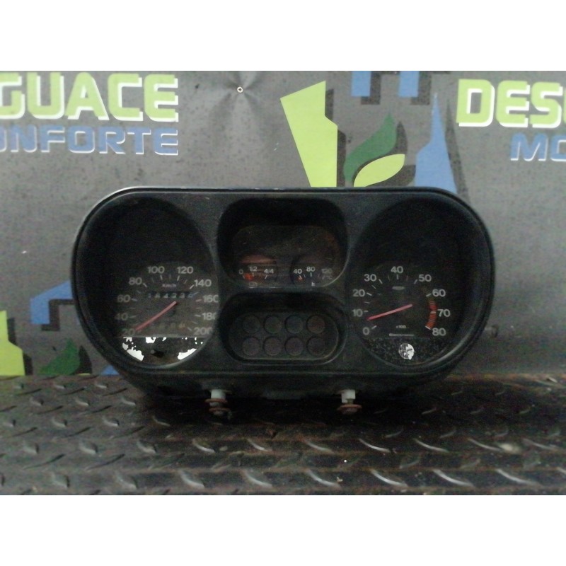 Recambio de cuadro instrumentos para alfa romeo 33 berlina 1.3 referencia OEM IAM 39418701  