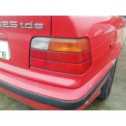 Recambio de piloto trasero derecho para bmw serie 3 berlina (e36) 325tds referencia OEM IAM 1387070  