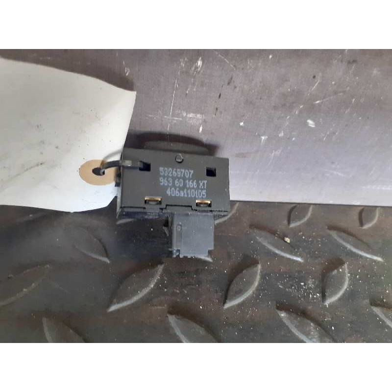 Recambio de mando elevalunas delantero derecho para peugeot 407 sw st confort pack referencia OEM IAM 96360166XT 53269707 