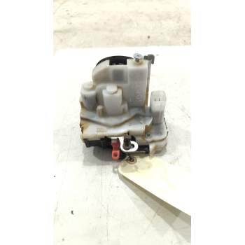CERRADURA MALETERO / PORTON 51910357 