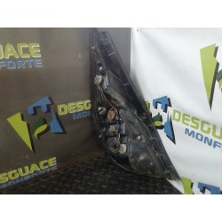 Recambio de piloto trasero derecho para hyundai i30 1.6 crdi cat referencia OEM IAM 924022R0  