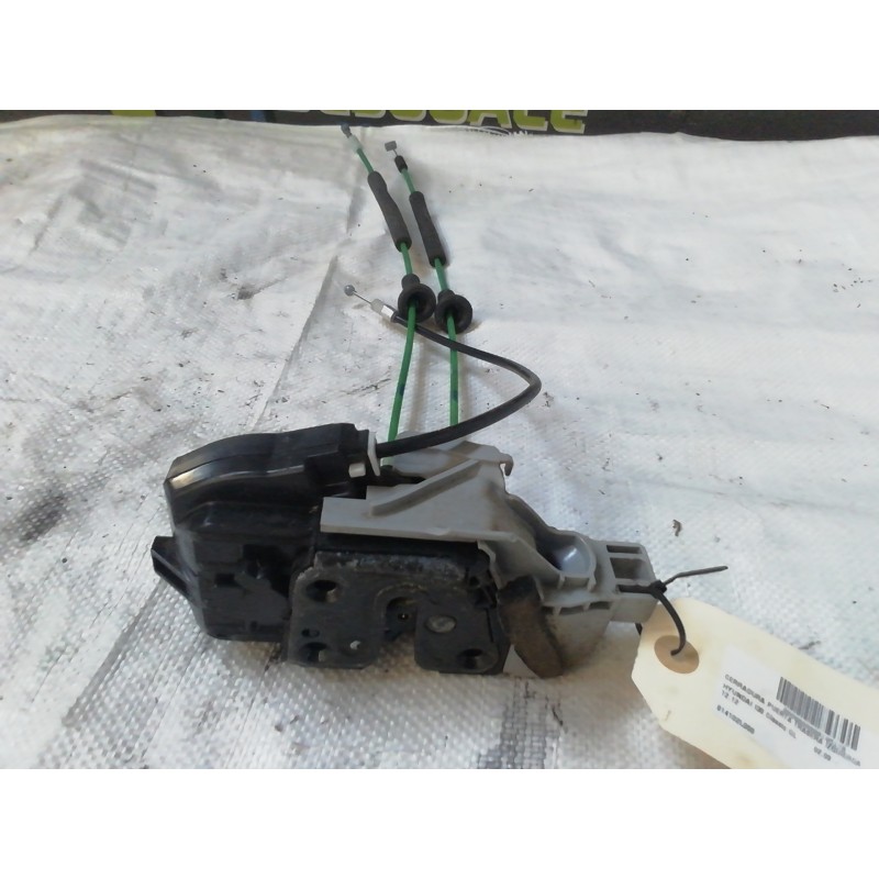 Recambio de cerradura puerta trasera izquierda para hyundai i30 classic gl referencia OEM IAM 814102L000  