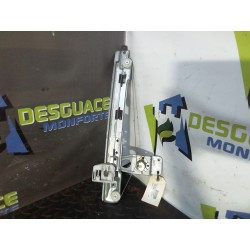 Recambio de elevalunas trasero izquierdo para renault megane ii classic berlina confort authentique referencia OEM IAM 820002807