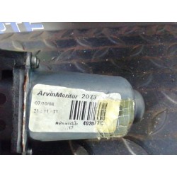 Recambio de elevalunas delantero derecho para renault megane ii classic berlina confort authentique referencia OEM IAM 820101092