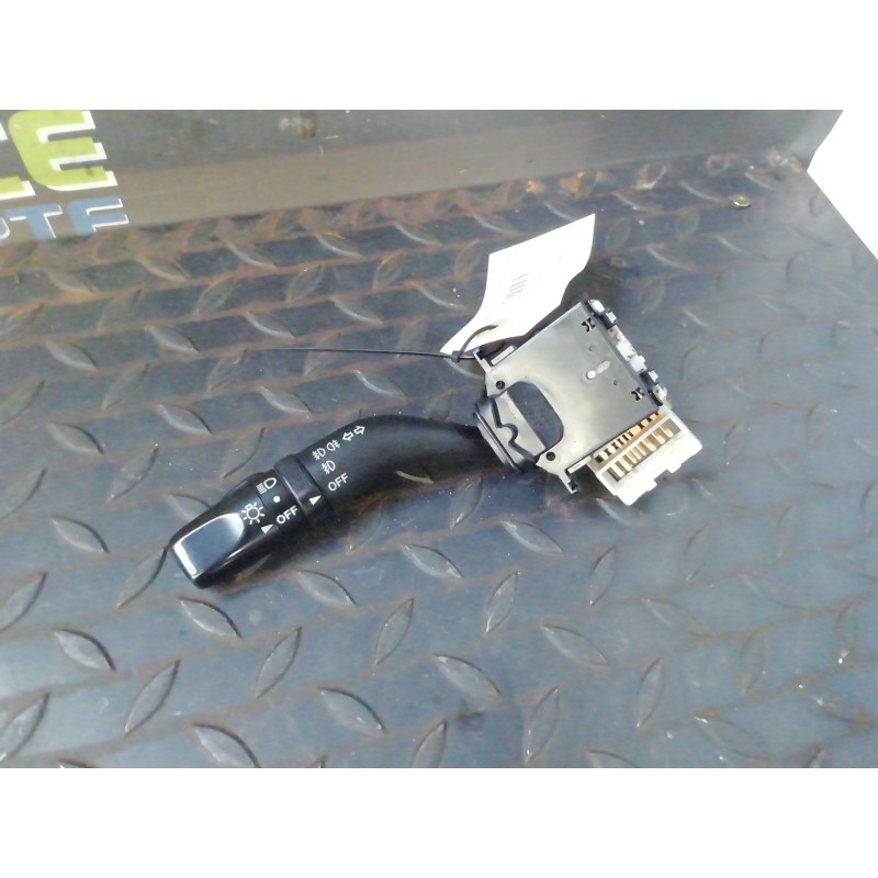 Recambio de mando intermitentes para mazda 6 berlina (gg) 2.0 crtd 120 active (5-ptas.) referencia OEM IAM 17A089A  