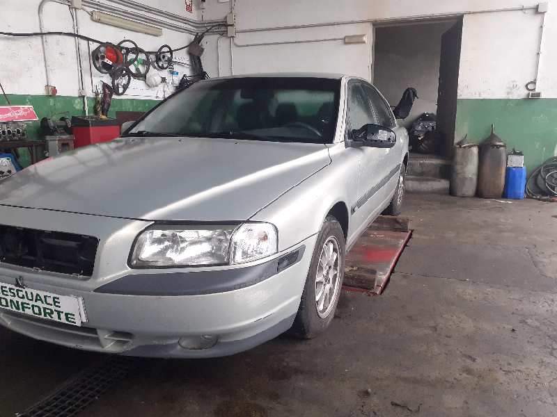 VOLVO S80 BERLINA