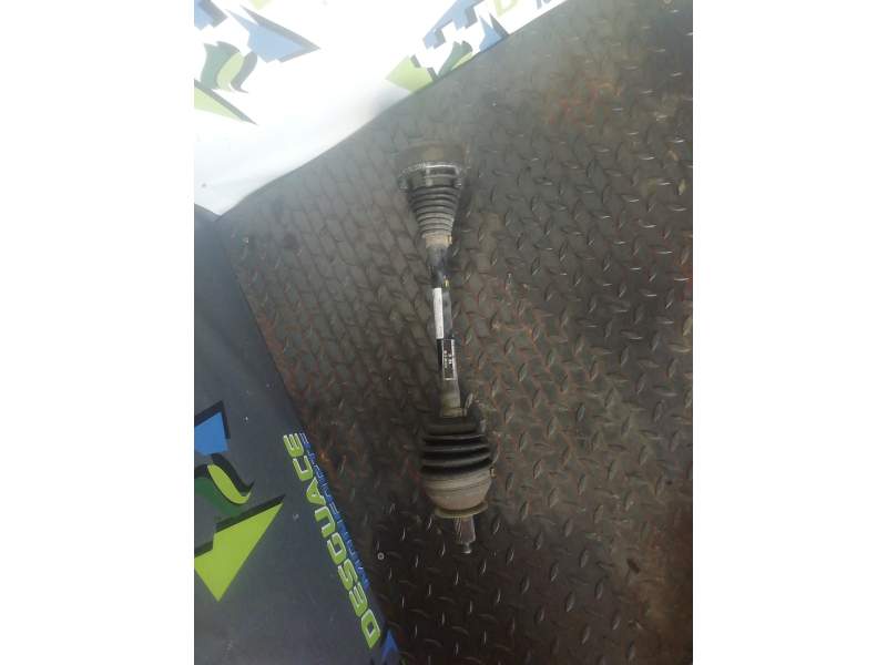 TRANSMISION DELANTERA IZQUIERDA 6C0407271E 