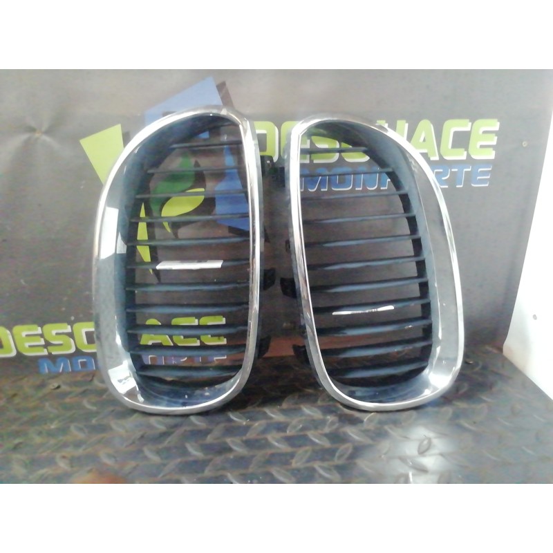 Recambio de rejilla delantera para bmw serie 5 berlina (e60) 540i referencia OEM IAM 51137027066 51137027066 