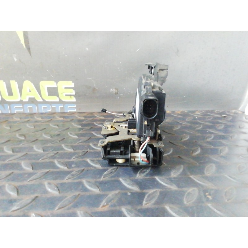 Recambio de cerradura puerta trasera derecha para seat toledo (1m2) signo referencia OEM IAM 3B4839016A  