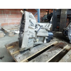Recambio de caja cambios para renault clio iii confort dynamique referencia OEM IAM 8200284803  