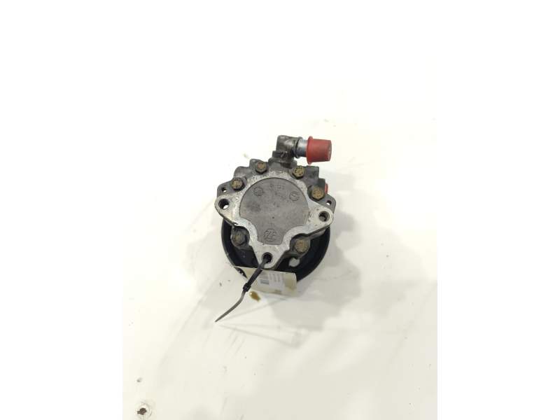 BOMBA DIRECCION 8D0145155Q 