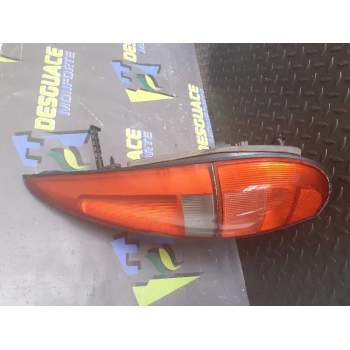 PILOTO TRASERO DERECHO 