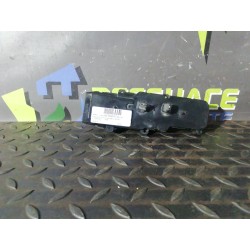 Recambio de mando elevalunas delantero derecho para chrysler jeep gr.cherokee (wj/wg) 2.7 crd cat referencia OEM IAM 56042136  