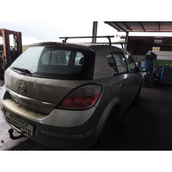 opel astra h classic hatchback (a04) del año 2009