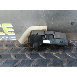 Recambio de warning para opel insignia berlina essentia referencia OEM IAM 13271928 GF8252 