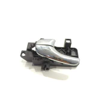 MANETA INTERIOR DELANTERA IZQUIERDA 2R8322601 