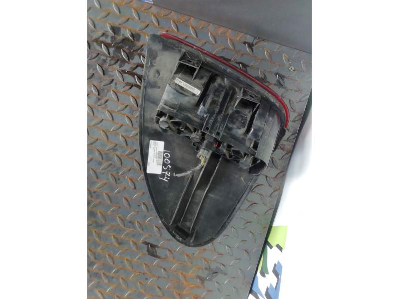 PILOTO TRASERO IZQUIERDO 05113203AA 