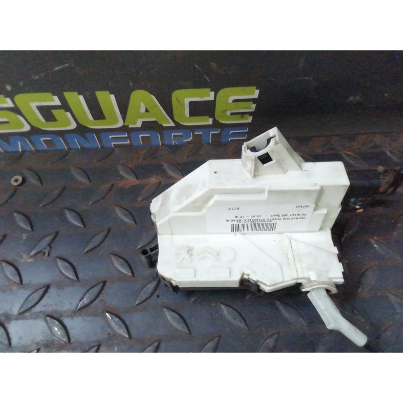 Recambio de cerradura puerta delantera derecha para peugeot 308 sport referencia OEM IAM 567153 A01547 
