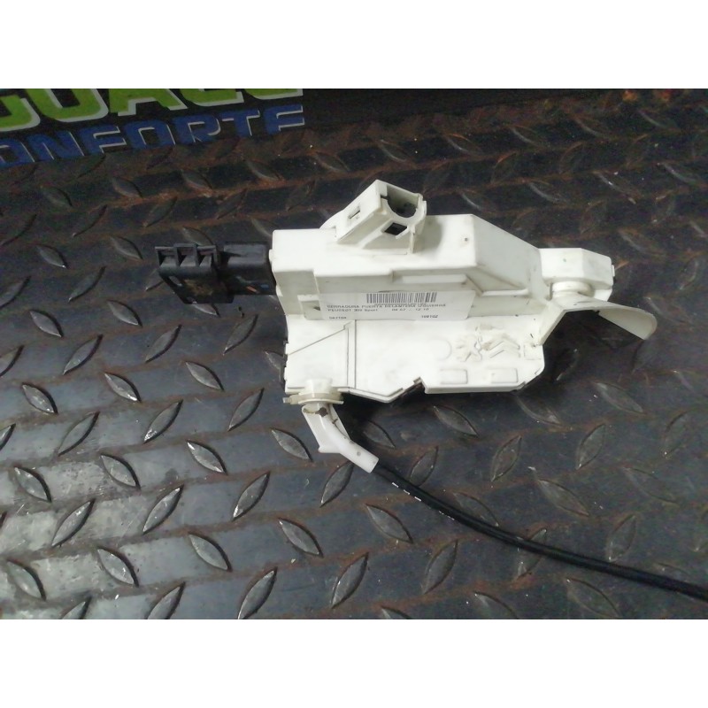 Recambio de cerradura puerta delantera izquierda para peugeot 308 sport referencia OEM IAM 567154 A01522 