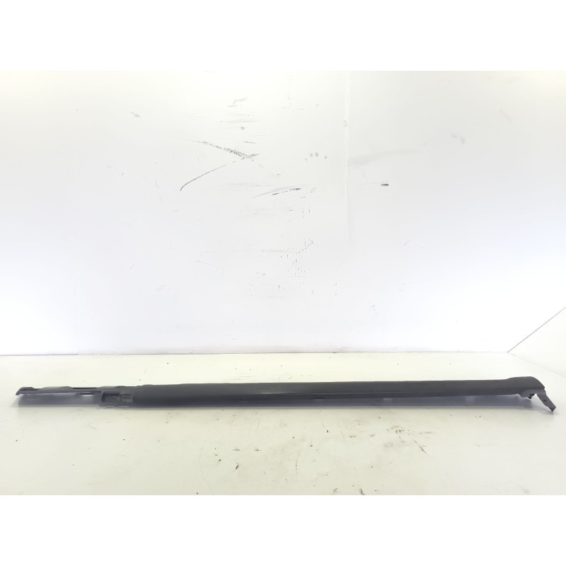 Desguace MonforteFALDON LATERAL 764191761R DACIAFaldon lateral|Desguace Monforte