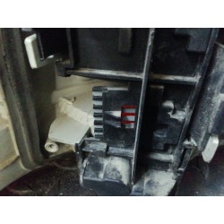 Recambio de piloto trasero derecho para opel astra f berlina 1.6 16v referencia OEM IAM 90442022  