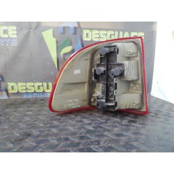 Recambio de piloto trasero derecho para opel astra f berlina 1.6 16v referencia OEM IAM 90442022  