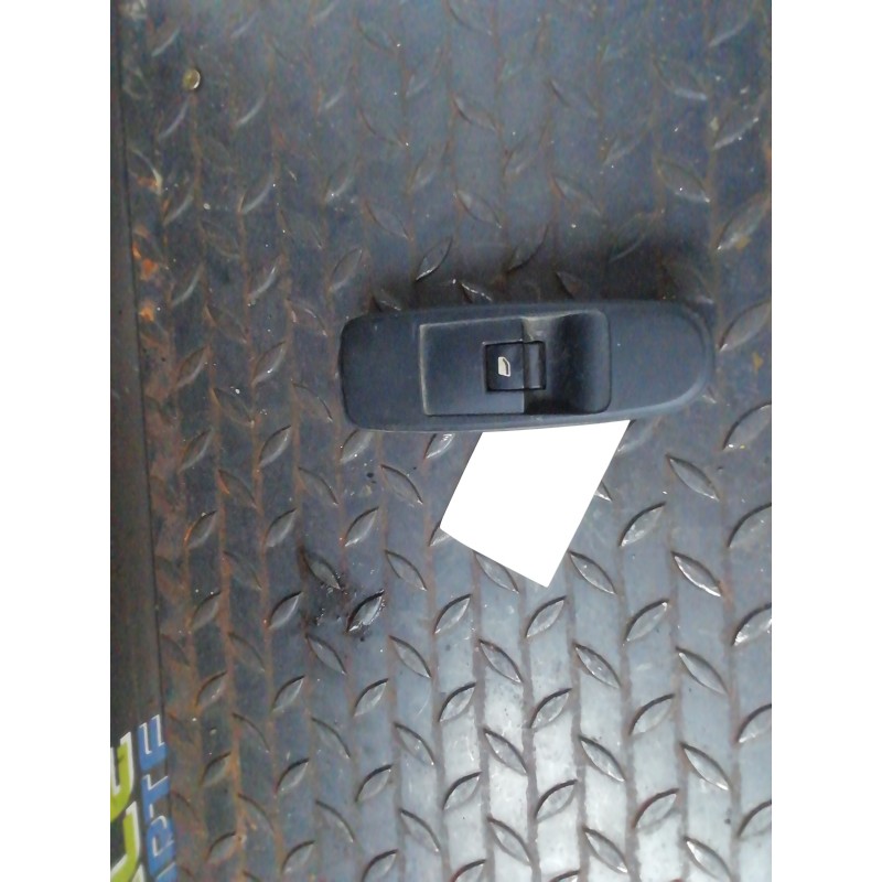Recambio de mando elevalunas delantero derecho para citroën c4 picasso exclusive plus referencia OEM IAM 96590662XT  