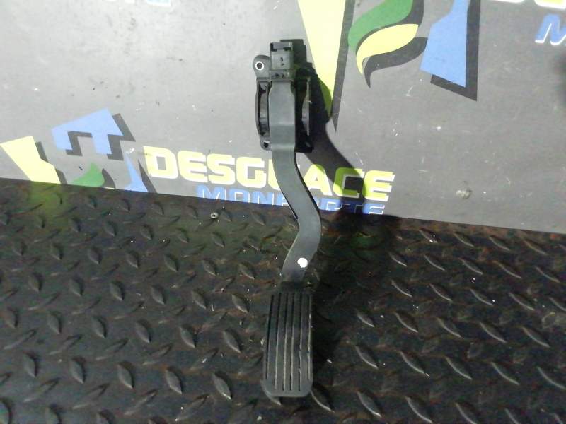 POTENCIOMETRO PEDAL F00C3E2427 