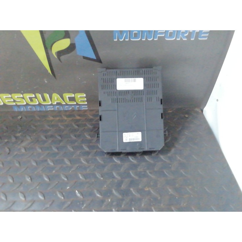 Recambio de caja reles / fusibles para citroën c4 picasso exclusive plus referencia OEM IAM 9663510180  