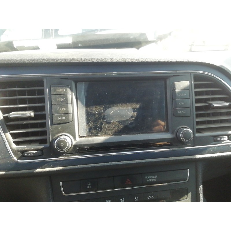 Recambio de sistema audio / radio cd para seat leon (5f1) style referencia OEM IAM 5F0919604  