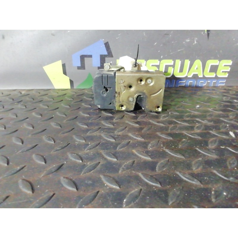 Recambio de cerradura puerta delantera derecha para peugeot partner (s1) break referencia OEM IAM 9136J6  