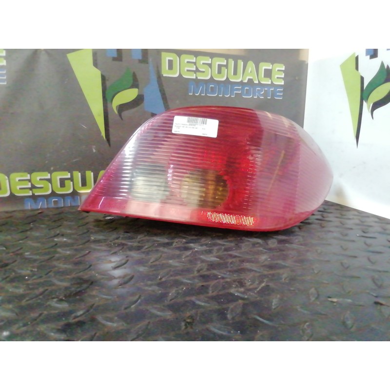 Recambio de piloto trasero derecho para peugeot 307 (s1) 2.0 hdi cat referencia OEM IAM 6351P3  