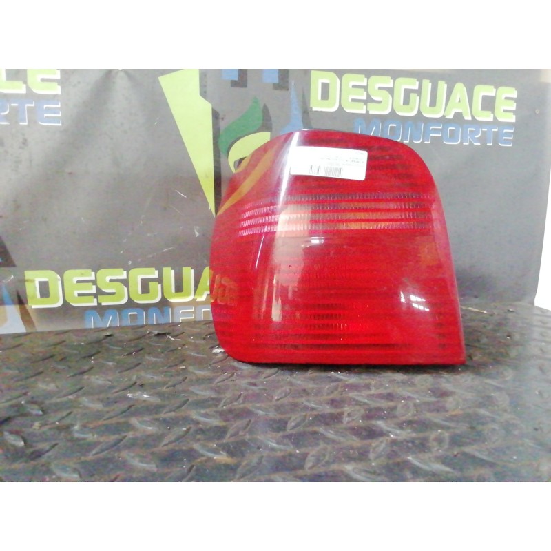 Recambio de piloto trasero izquierdo para volkswagen polo berlina (6n2) conceptline referencia OEM IAM 964079  