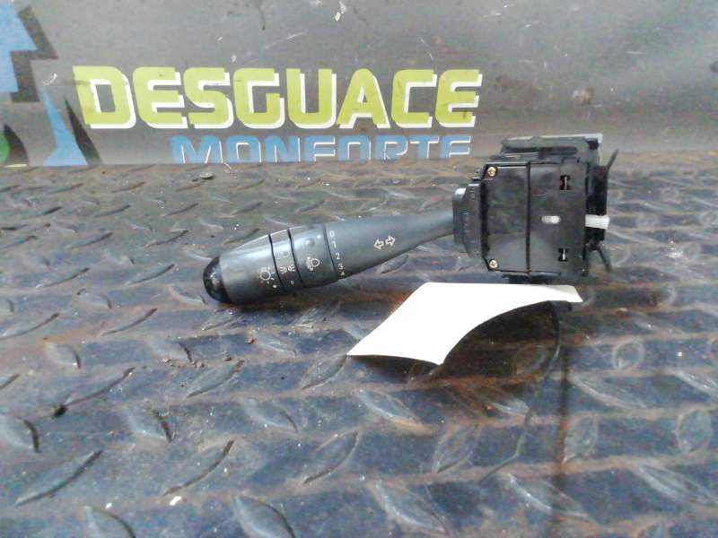 MANDO LUCES 17E018 