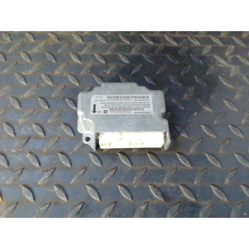 Recambio de centralita airbag para jeep cherokee (kj) 3.7 limited referencia OEM IAM P04606954AA  
